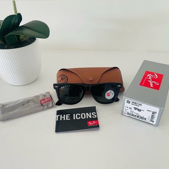 Ray-Ban RB2140 ORIGINAL WAYFARER - Picture 3 of 5